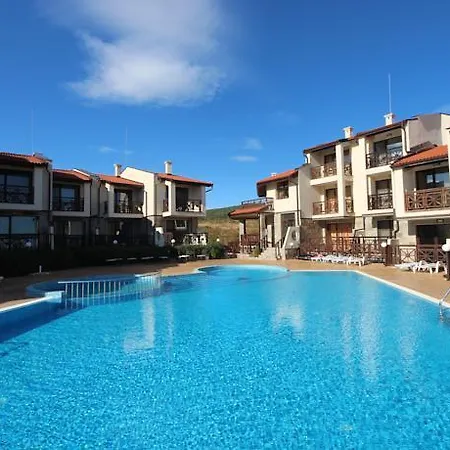 Villa Imperial Heights Villas Napospart