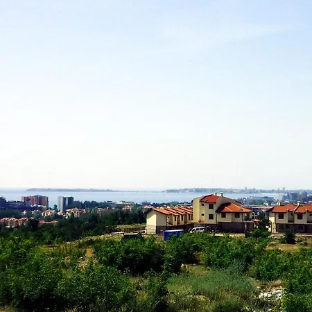 Imperial Heights Villas * Napospart