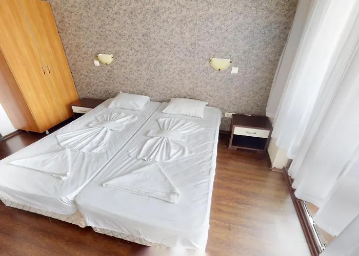 Imperial Heights Villas Сонячний Берег