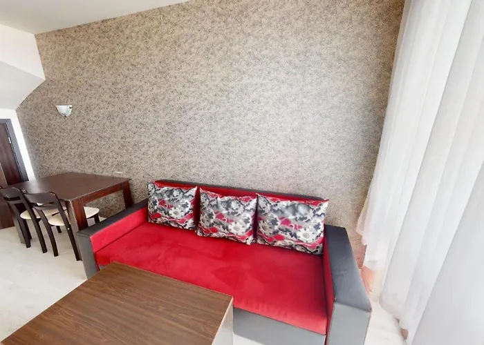 Вілла Imperial Heights Villas *