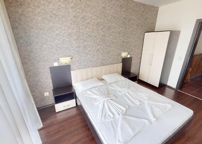 Вілла Imperial Heights Villas Сонячний Берег