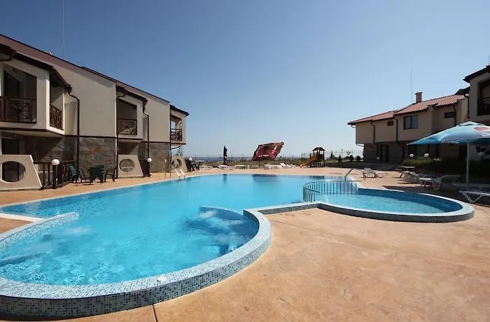 Imperial Heights Villas Сонячний Берег